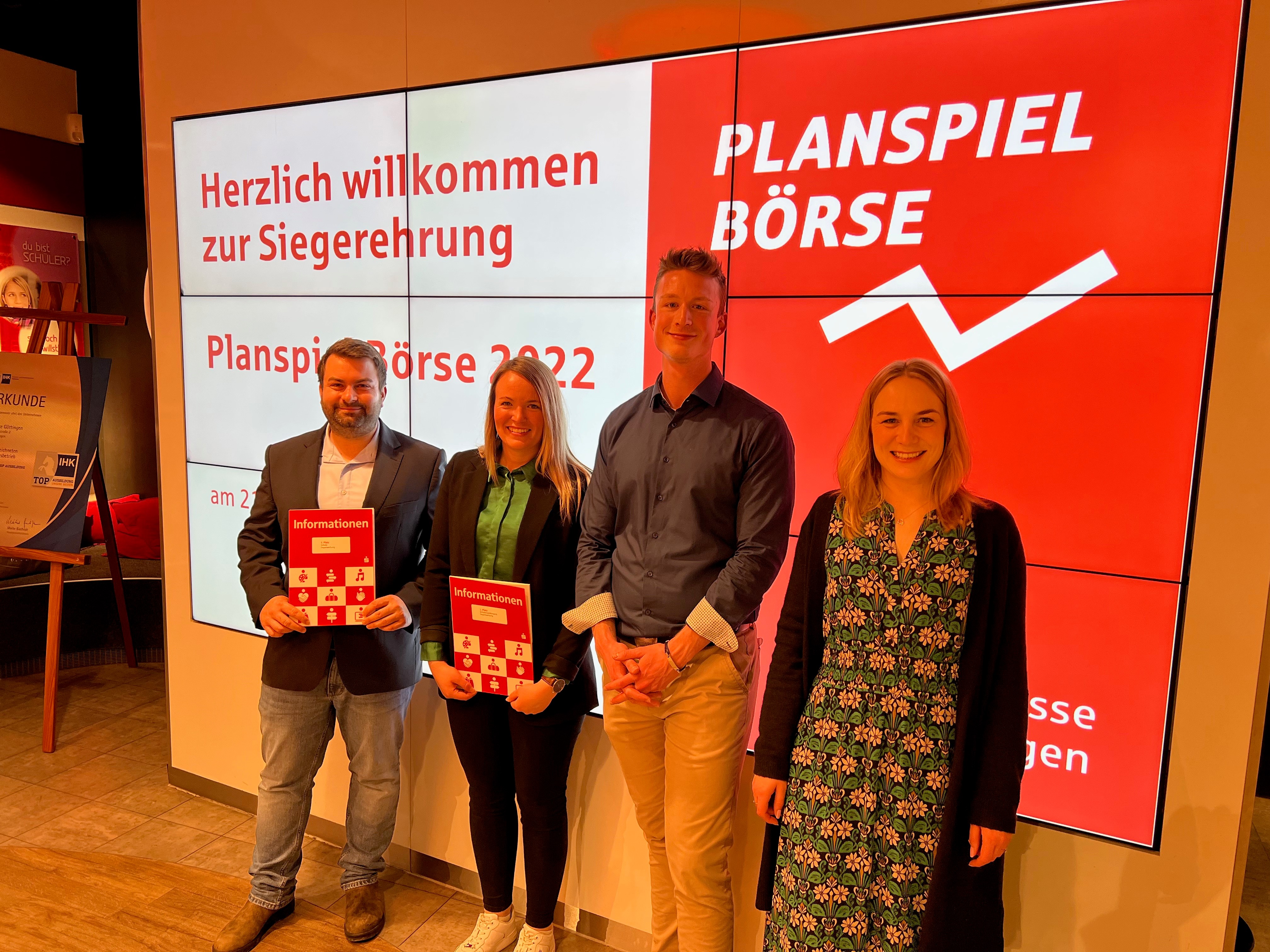 2023 04 11 FIS 2023 Planspiel Börse